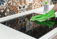 Як чистити індукційні варильні панелі, не дряпаючи скляну поверхню